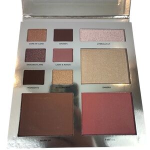 Iconic London Heat of The Moment Face & Eye Palette New